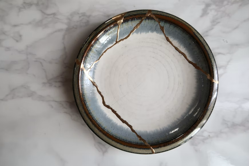 kintsugi plate